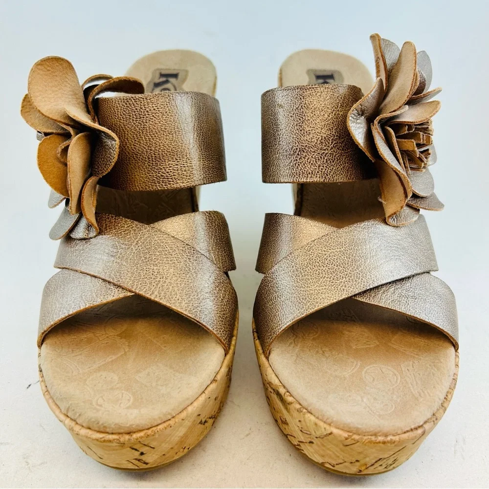 Korks Kork-Ease Metallic Rose Gold Leather Holly Platform Wedges, size 9 40.5 - Picture 2 of 13